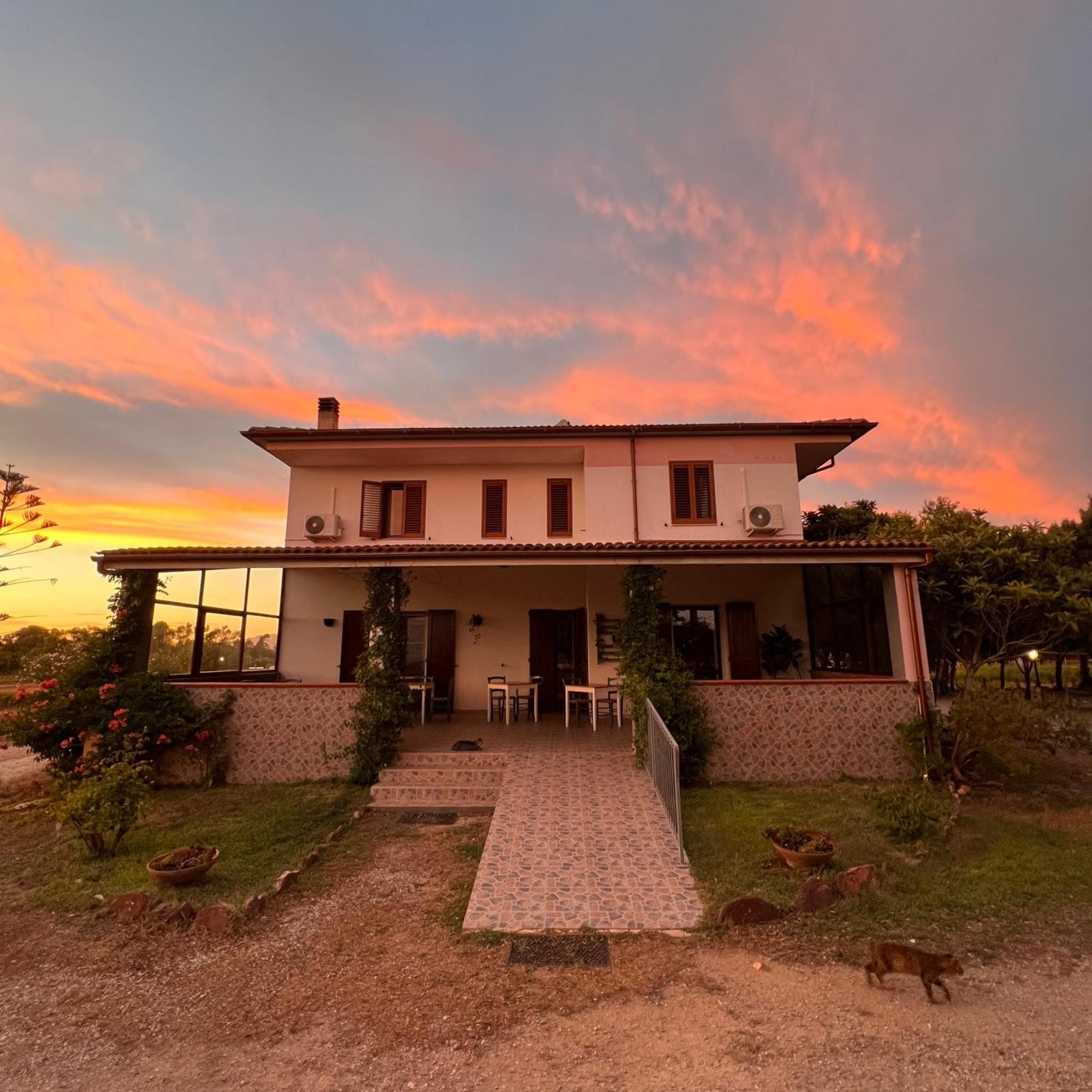 Agriturismo Graziano E Barbara ปอร์โต คอนเต ภายนอก รูปภาพ